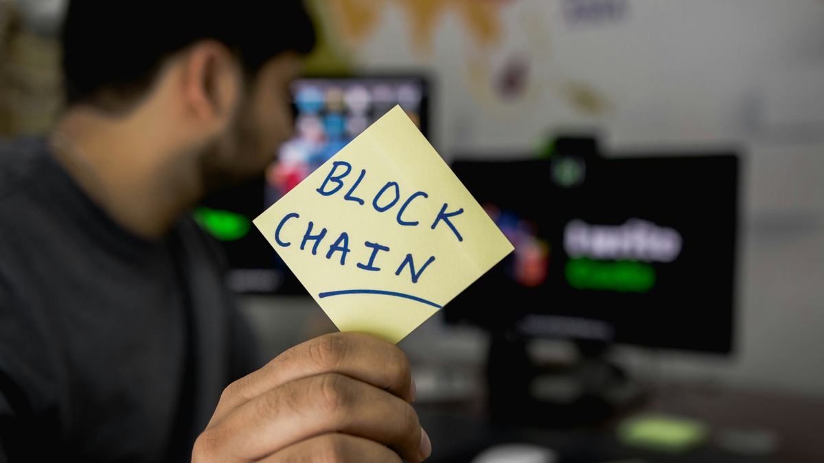 Blockchain Finance